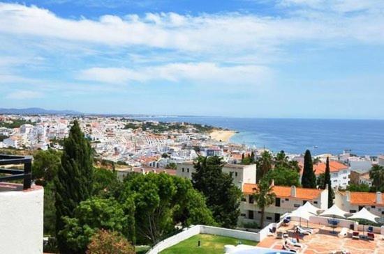 Fabulous Sea View Studio Near Old Town Albufeira Exteriör bild